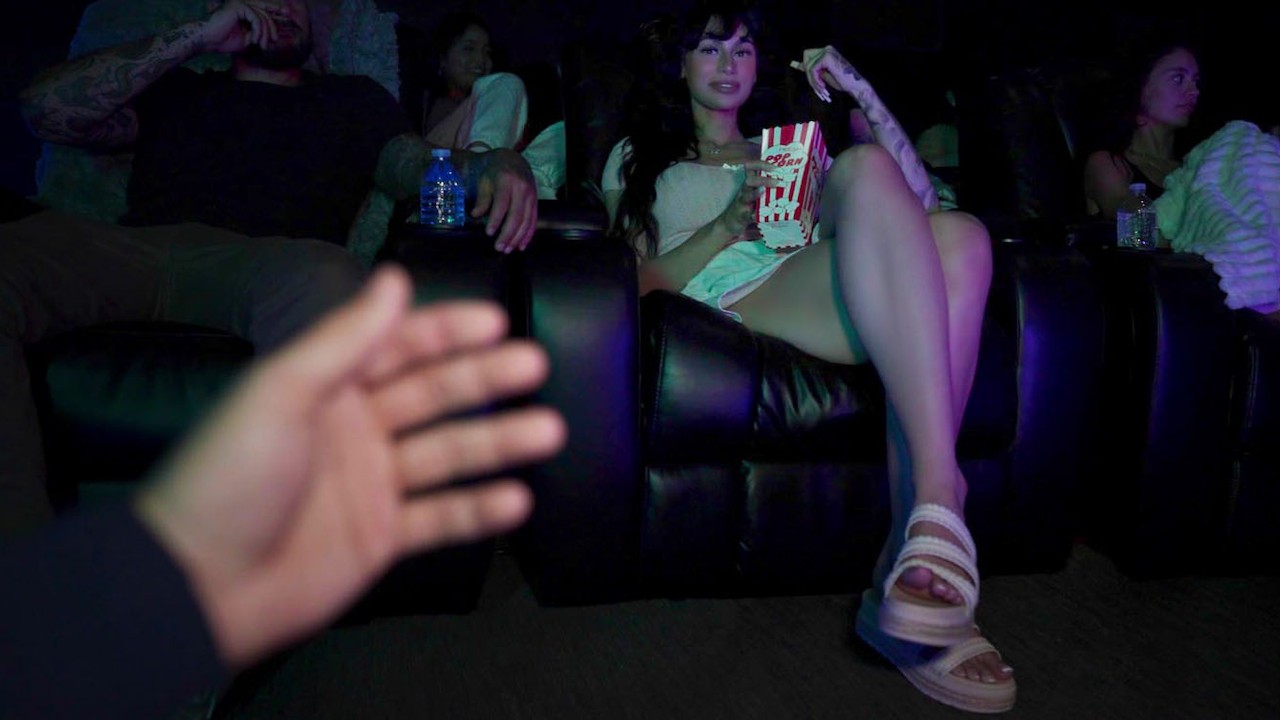 Mofos – Pass The Popcorn & Cock (Ariana Starr)